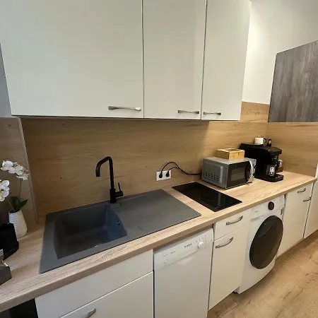 Day Young Life 120qm 4 Bedrooms & 2 Parking &