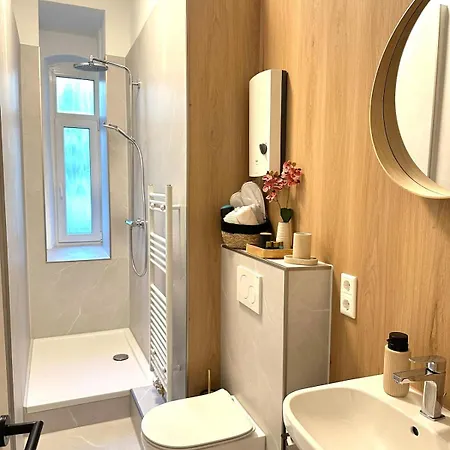 Day Young Life 120qm 4 Bedrooms & 2 Parking &