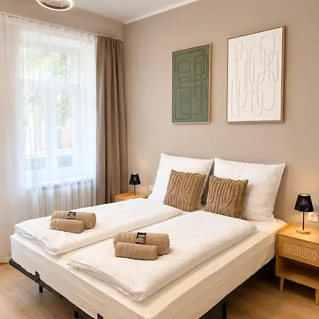 Apartamento Day Young Life 120qm 4 Bedrooms & 2 Parking & Núremberg